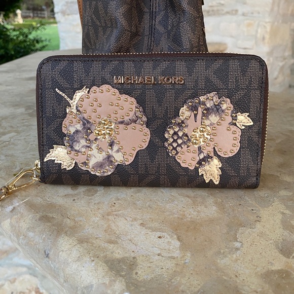 NWT Michael Kors floral signature handbag&wallet - Picture 14 of 15